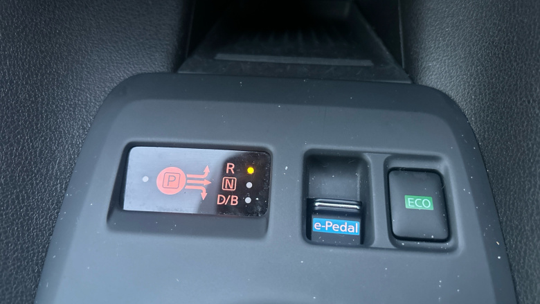 Nissan LEAF 110kW Acenta 39kWh 5dr Auto Electric Hatchback